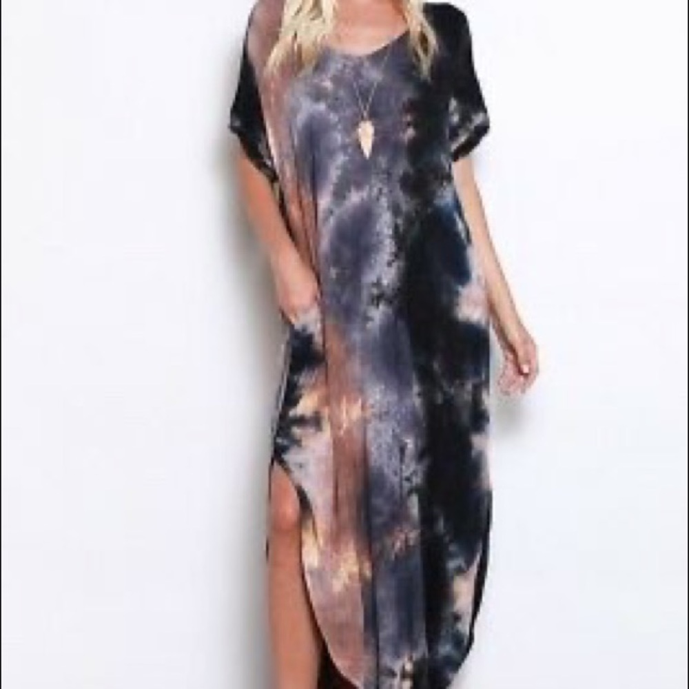 Tie dye maxi with pockets WORN ONCE